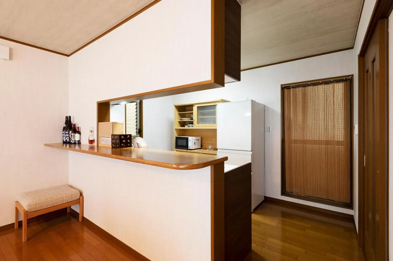 Shirakabanoyado - Ryogetsu Villa Osaka
